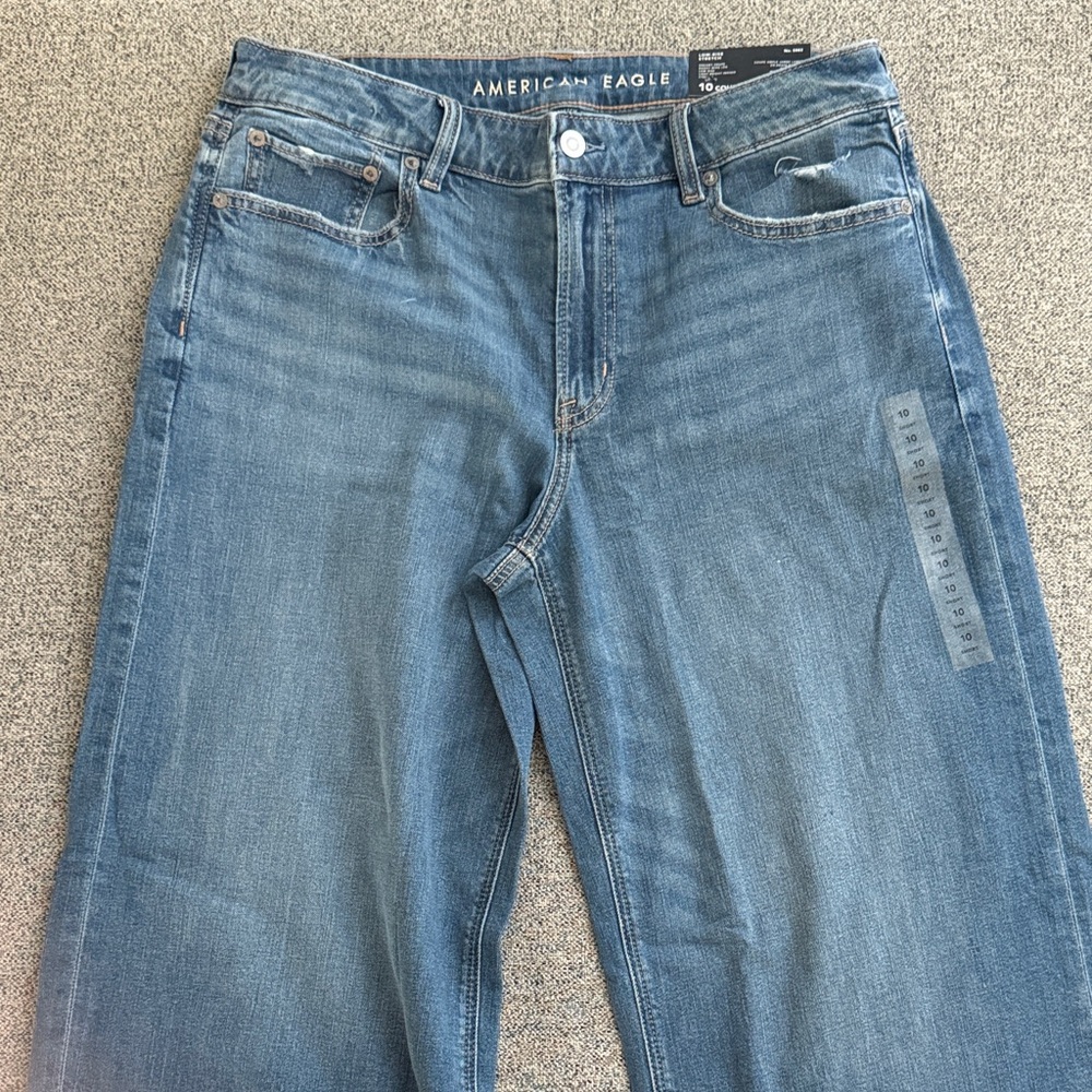 American Eagle Dreamy Drape jeans